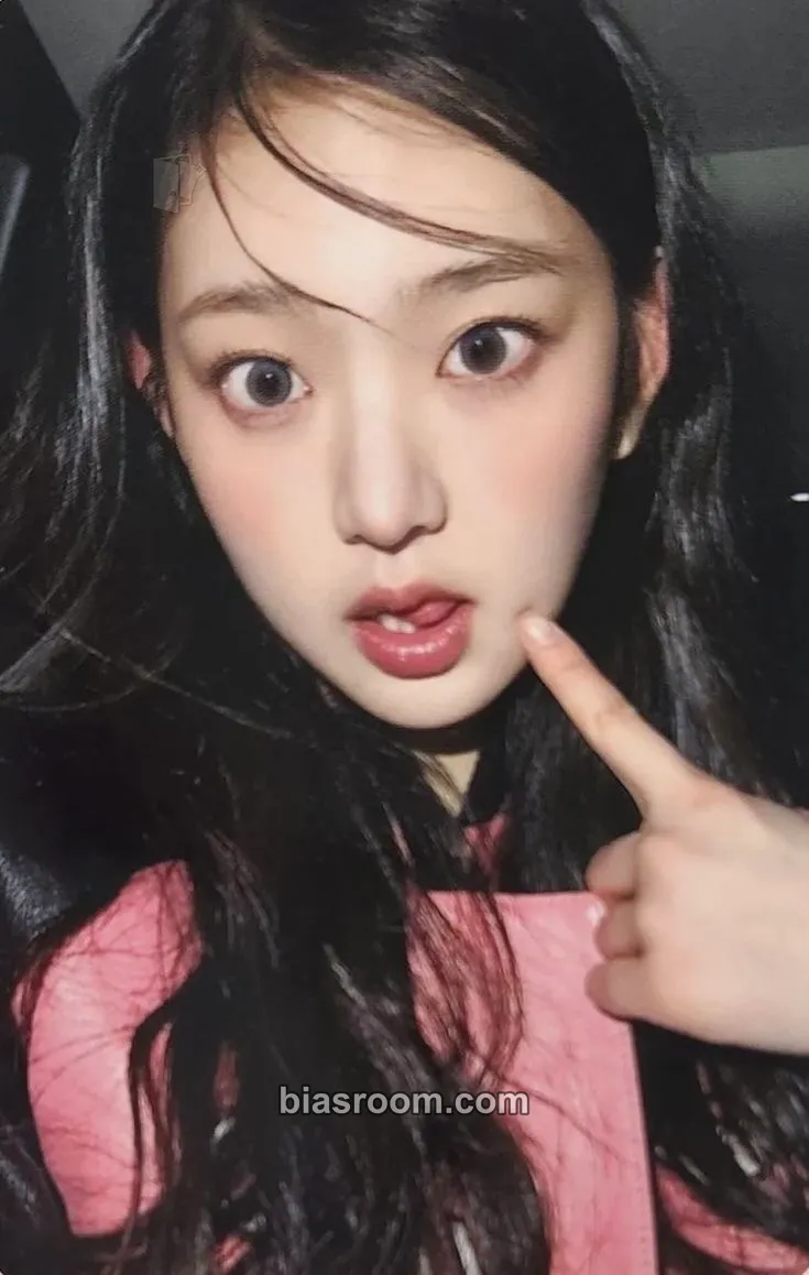 Leesol UNCUT GEM Photocard - KiiiKiii - KiiiKiii K-pop photocard