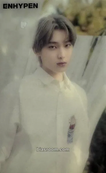 Sunoo BORDER: 儚い (HAKANAI) Photocard - ENHYPEN - ENHYPEN K-pop photocard