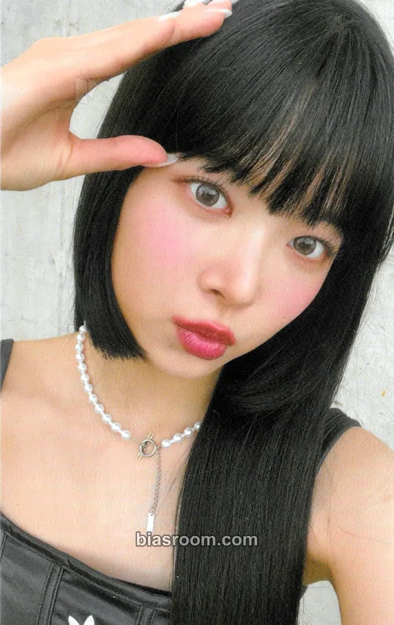 Hong Eunchae UNFORGIVEN (Japanese Ver) Photocard - LE SSERAFIM - LE SSERAFIM K-pop photocard
