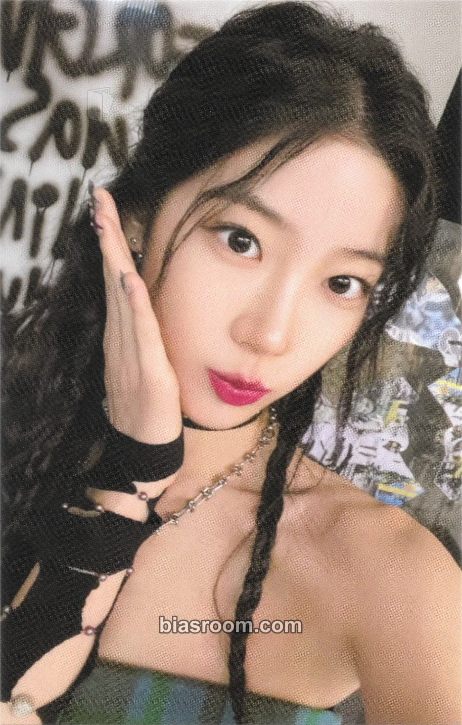 Kazuha UNFORGIVEN (Japanese Ver) Photocard - LE SSERAFIM - LE SSERAFIM K-pop photocard
