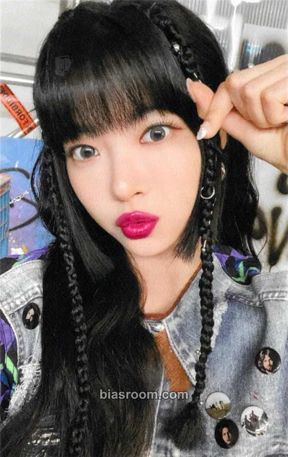 Hong Eunchae UNFORGIVEN (Japanese Ver) Photocard - LE SSERAFIM - LE SSERAFIM K-pop photocard