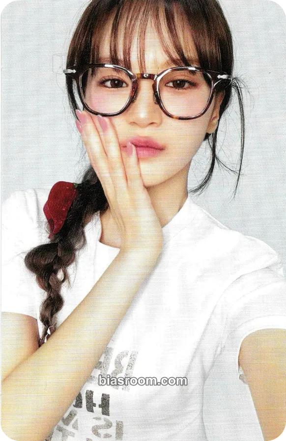 Kim Chaewon HOT Photocard - LE SSERAFIM - LE SSERAFIM K-pop photocard