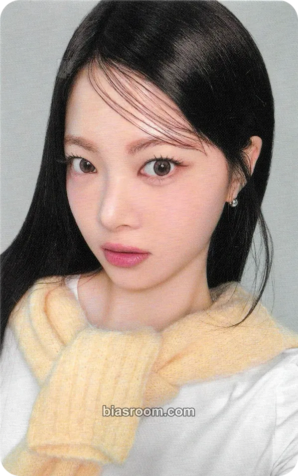 Hong Eunchae HOT Photocard - LE SSERAFIM - LE SSERAFIM K-pop photocard