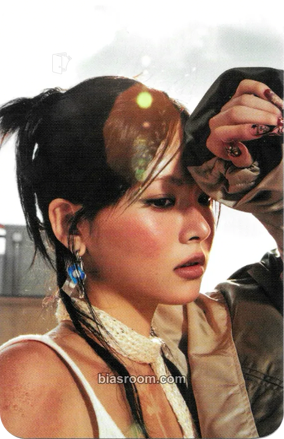 Hong Eunchae HOT Photocard - LE SSERAFIM - LE SSERAFIM K-pop photocard