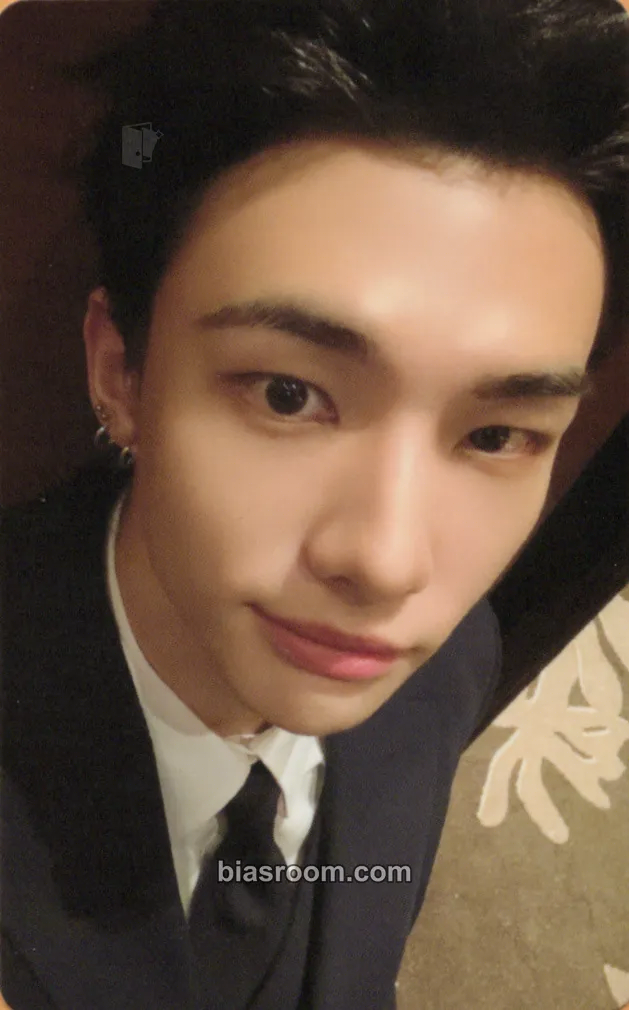 Hyunjin KARMA Photocard - Stray Kids - Stray Kids K-pop photocard