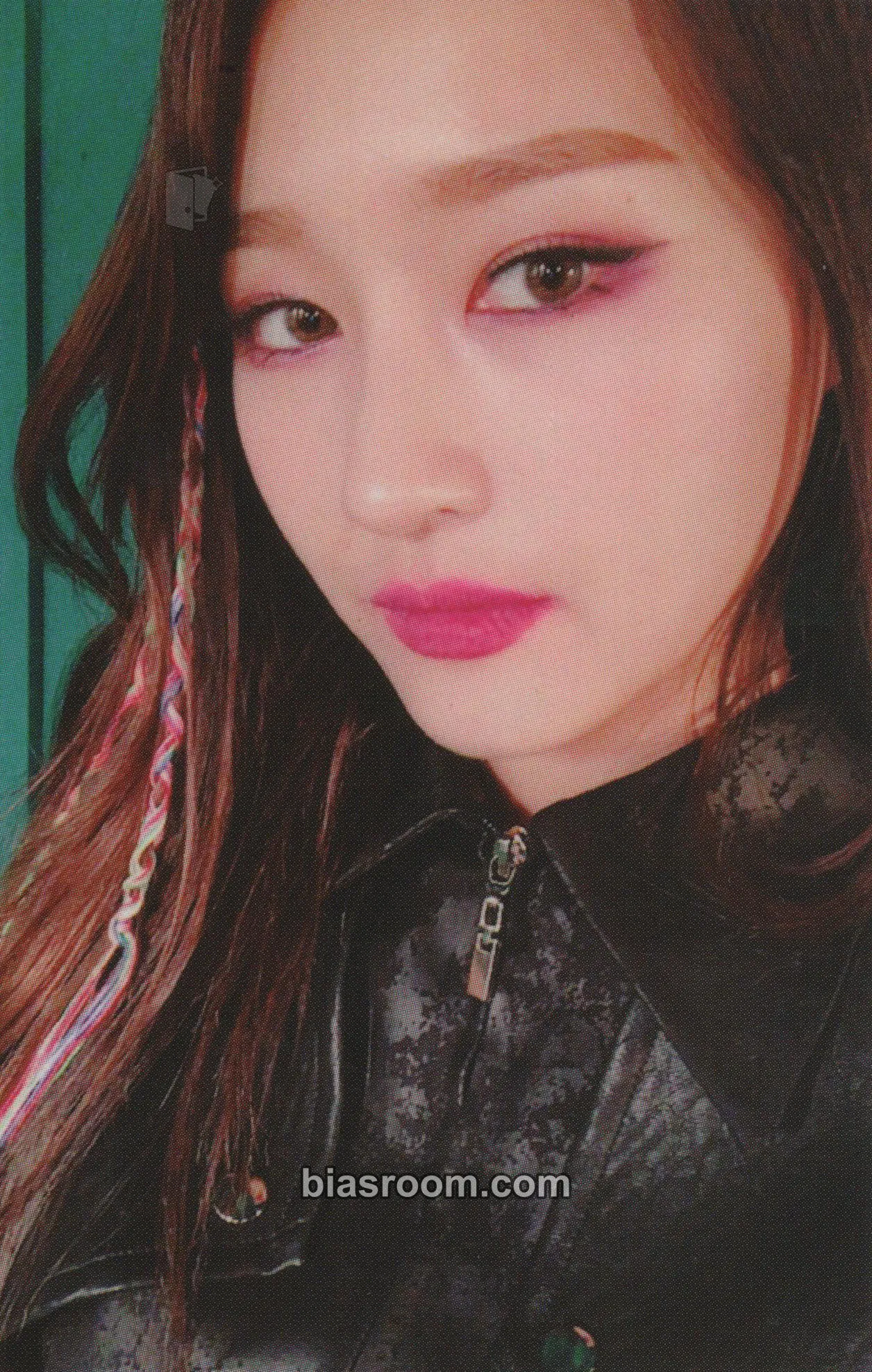 Siyeon Escape the ERA Photocard - Dreamcatcher - Dreamcatcher K-pop photocard