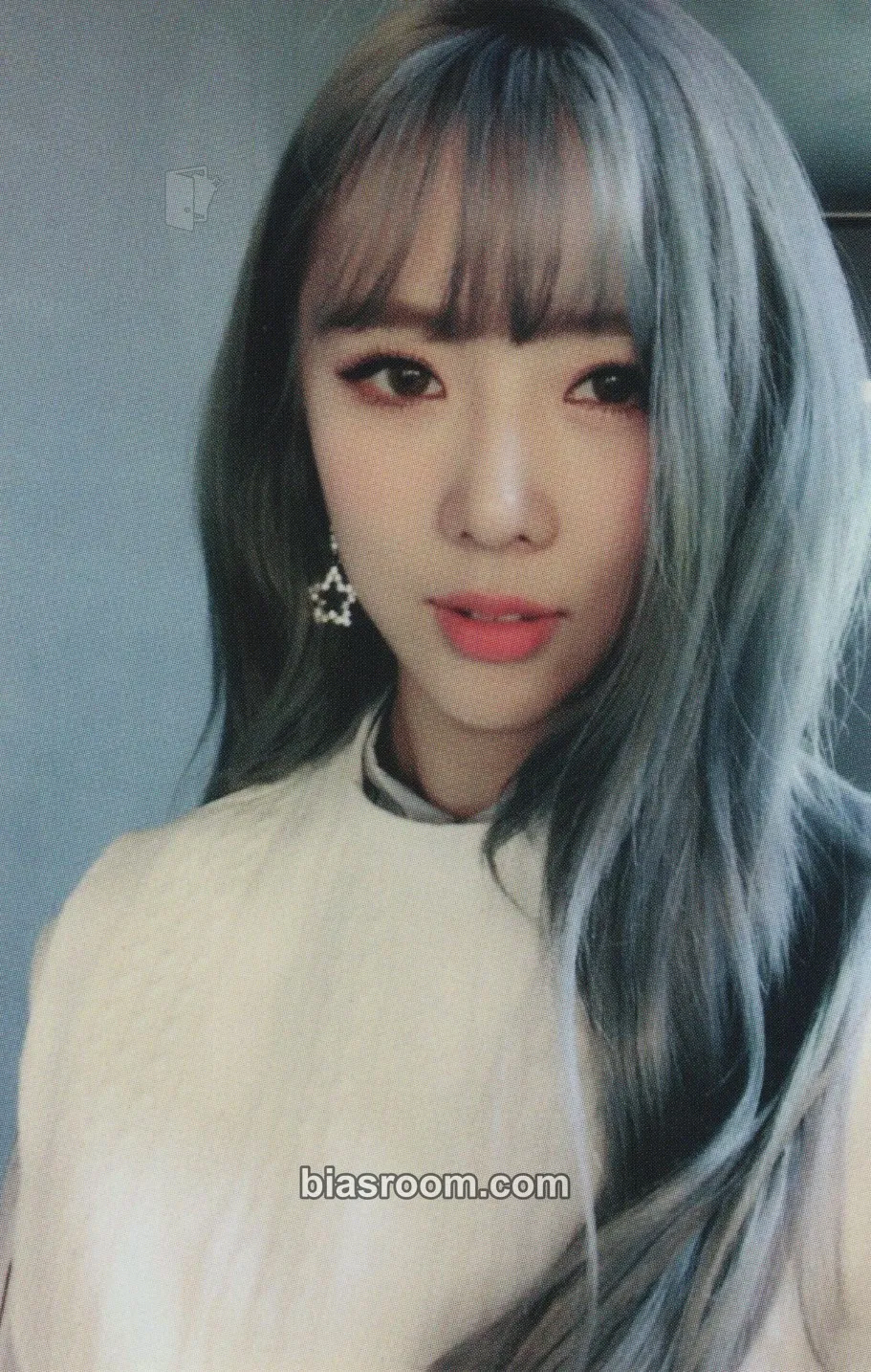 Yoohyeon Escape the ERA Photocard - Dreamcatcher - Dreamcatcher K-pop photocard