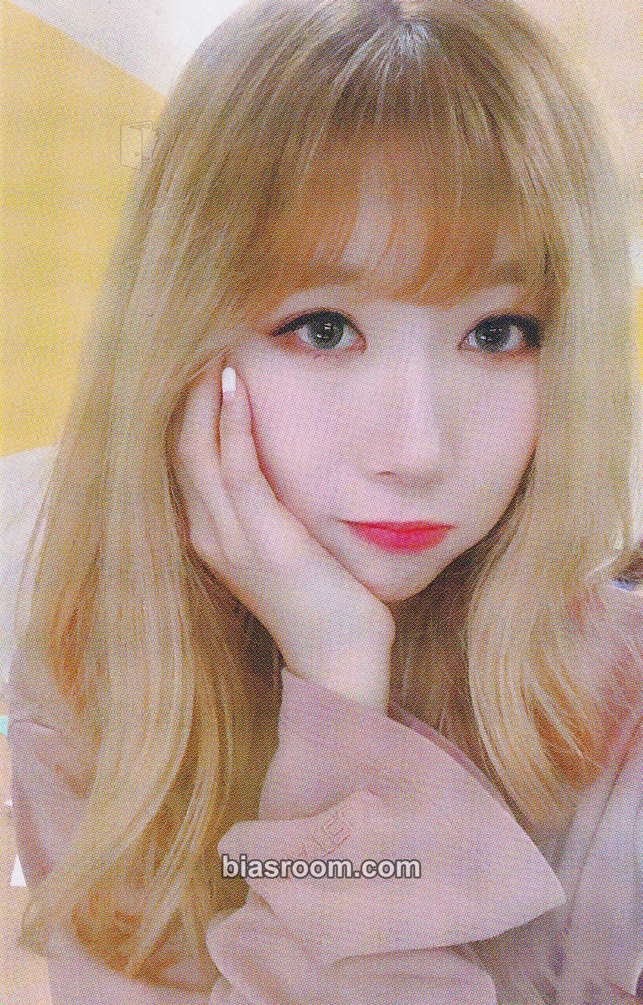 Handong Escape the ERA Photocard - Dreamcatcher - Dreamcatcher K-pop photocard