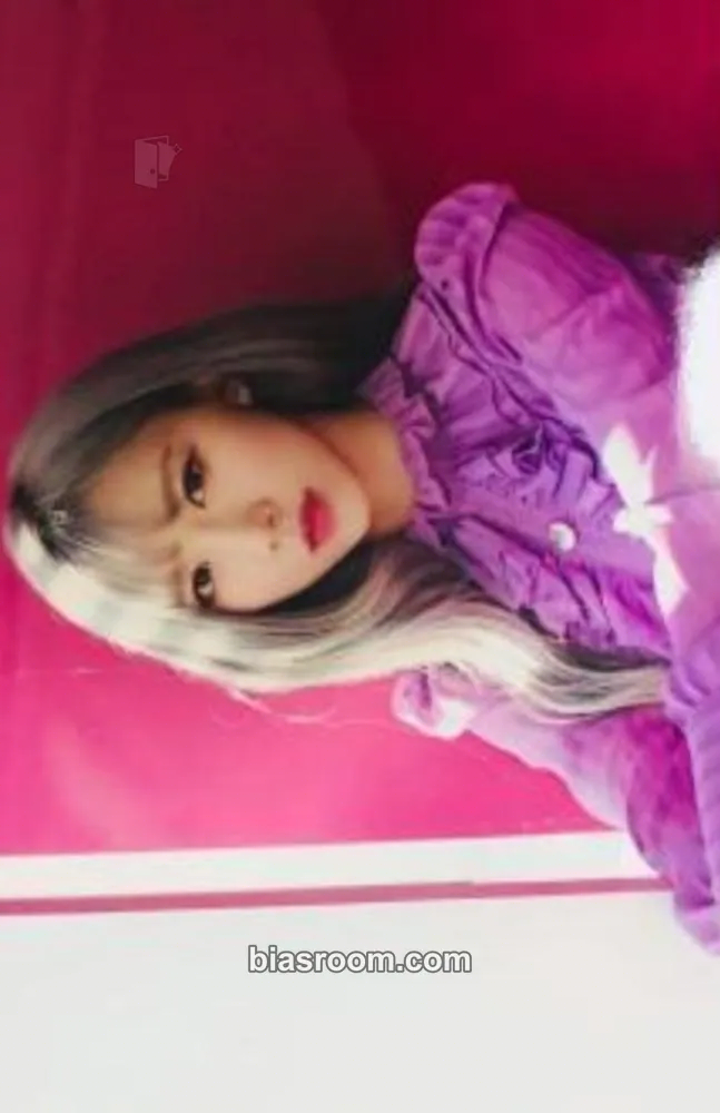 Yoohyeon Escape the ERA Photocard - Dreamcatcher - Dreamcatcher K-pop photocard
