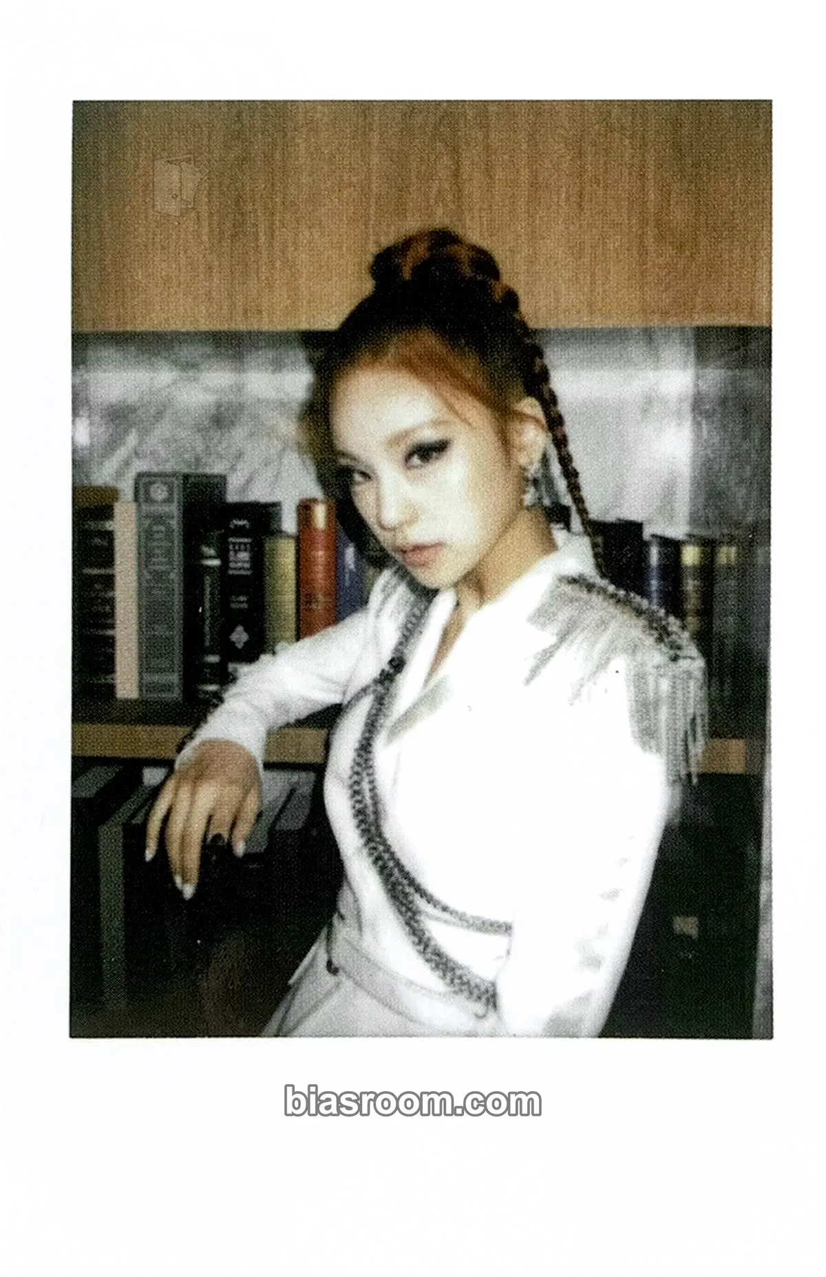 Yeji GUESS WHO Photocard - ITZY - ITZY K-pop photocard