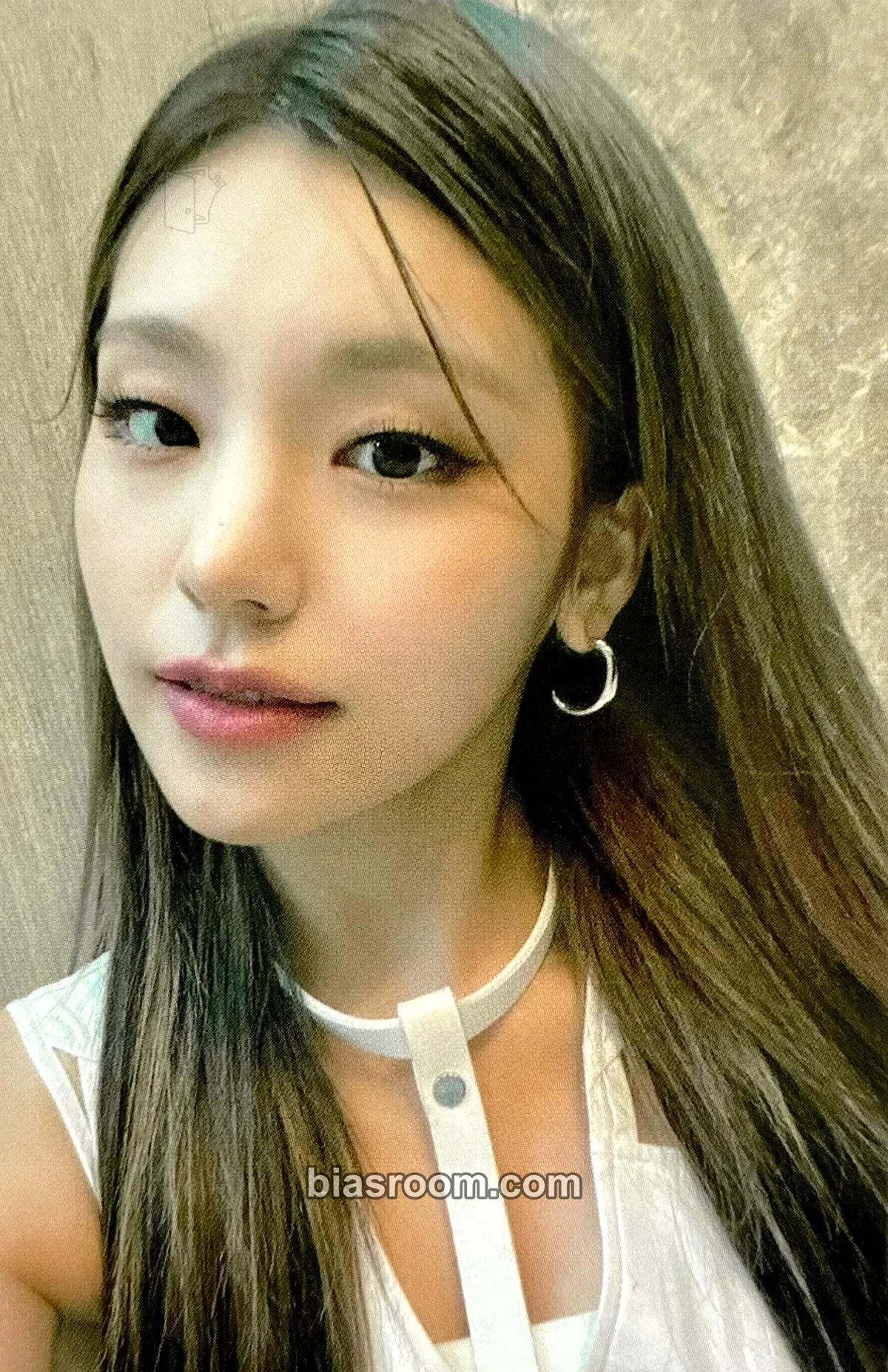 Yeji GUESS WHO Photocard - ITZY - ITZY K-pop photocard
