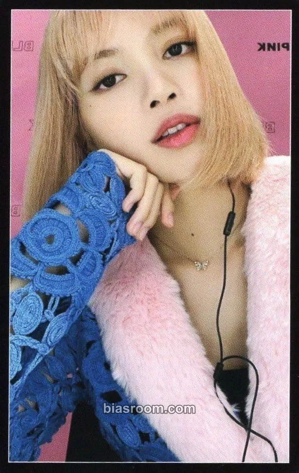 Lisa Lisa Photobook 0327 Photocard - BLACKPINK - BLACKPINK K-pop photocard