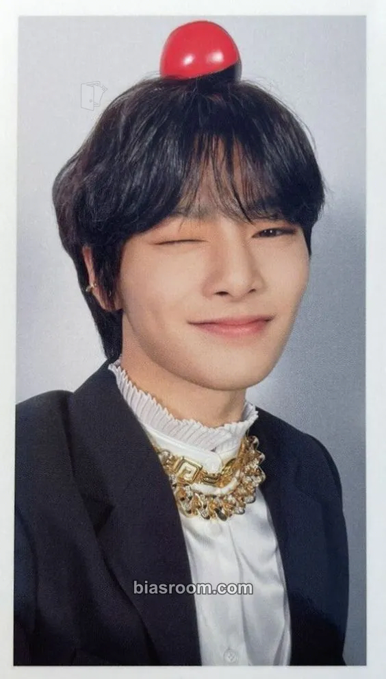 I.N CIRCUS Photocard - Stray Kids - Stray Kids K-pop photocard