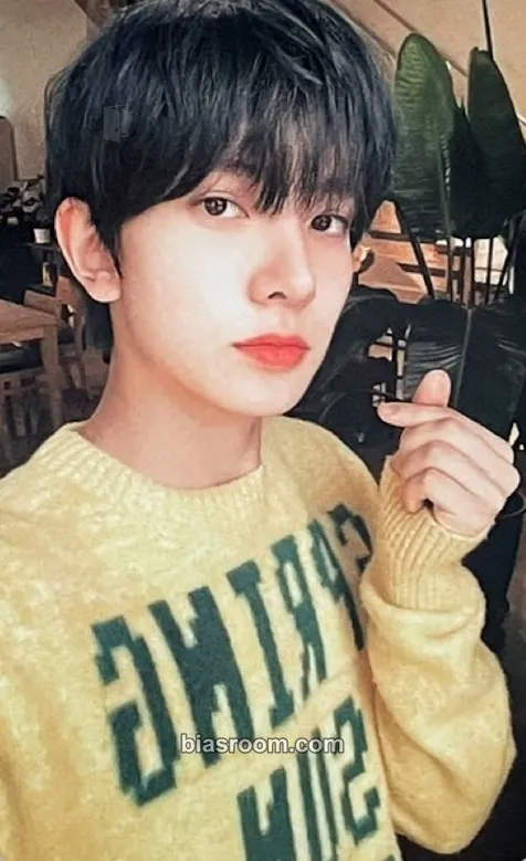 Heeseung 2022 Season's Greetings Photocard - ENHYPEN - ENHYPEN K-pop photocard