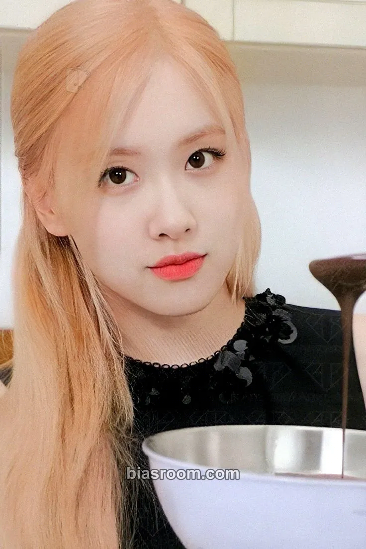 Rosé BPTG - Lovely Valentine's Edition Photocard - BLACKPINK - BLACKPINK K-pop photocard