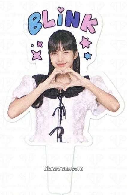 Lisa BPTG - Lovely Valentine's Edition Photocard - BLACKPINK - BLACKPINK K-pop photocard