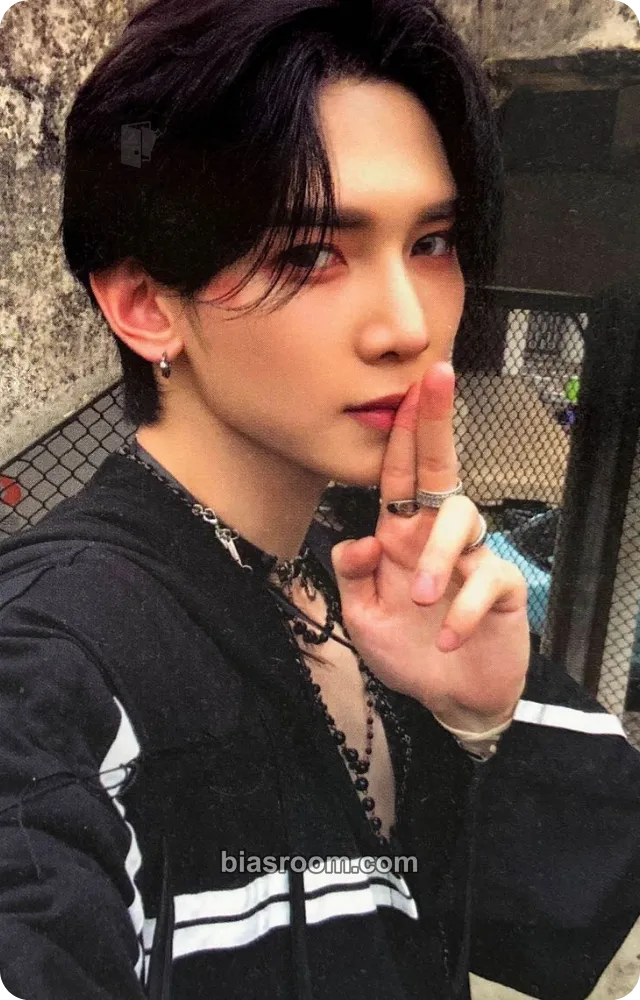 Yeosang SPIN OFF : FROM THE WITNESS Photocard - ATEEZ - ATEEZ K-pop photocard