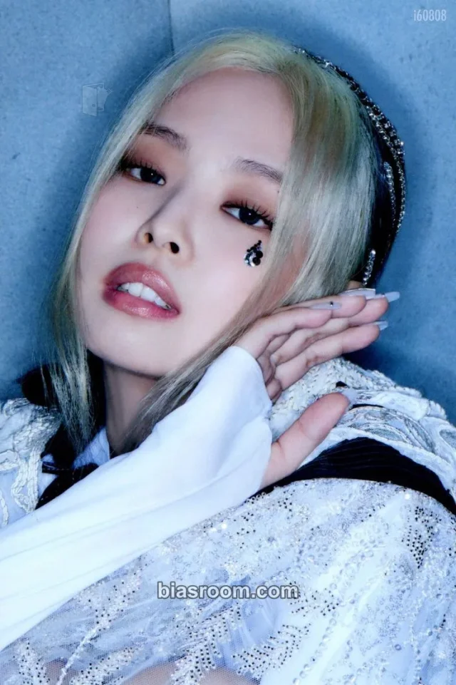 BLACKPINK - Jennie - 5th Anniversay Pop-Up Event 4x6 photo merch