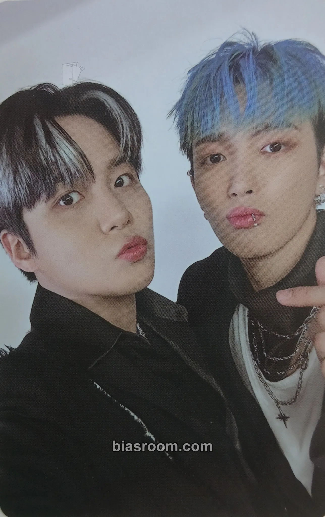 THE WORLD EP.2 : OUTLAW Photocard - ATEEZ - ATEEZ K-pop photocard