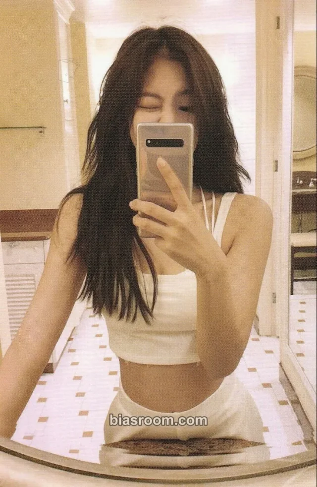 BLACKPINK - Jennie - 2019 BLACKPINK'S SUMMER DIARY 'IN HAWAII' Other selfie photocard