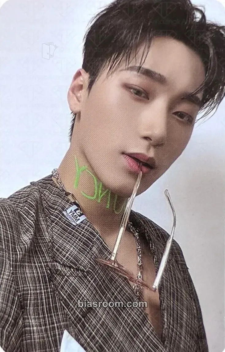 San THE WORLD EP.2 : OUTLAW Photocard - ATEEZ - ATEEZ K-pop photocard
