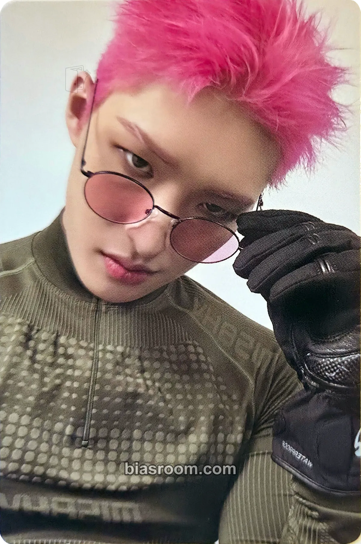 Mingi THE WORLD EP.2 : OUTLAW Photocard - ATEEZ - ATEEZ K-pop photocard