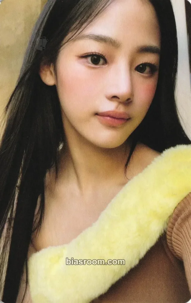 NewJeans - Minji - New Jeans Album album photocard minji version