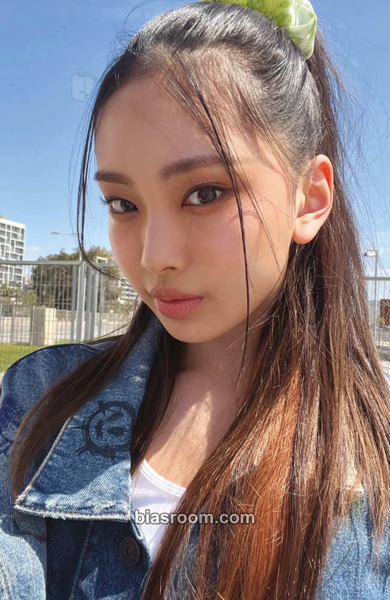Hyein NewJeans 1st EP “New Jeans” Photocard - NewJeans - NewJeans K-pop photocard