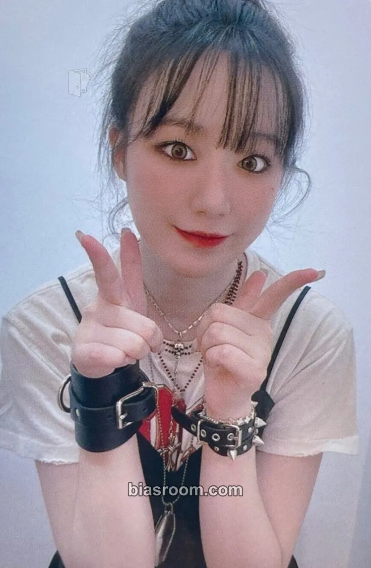 Shuhua I Never Die Photocard - i-dle - i-dle K-pop photocard