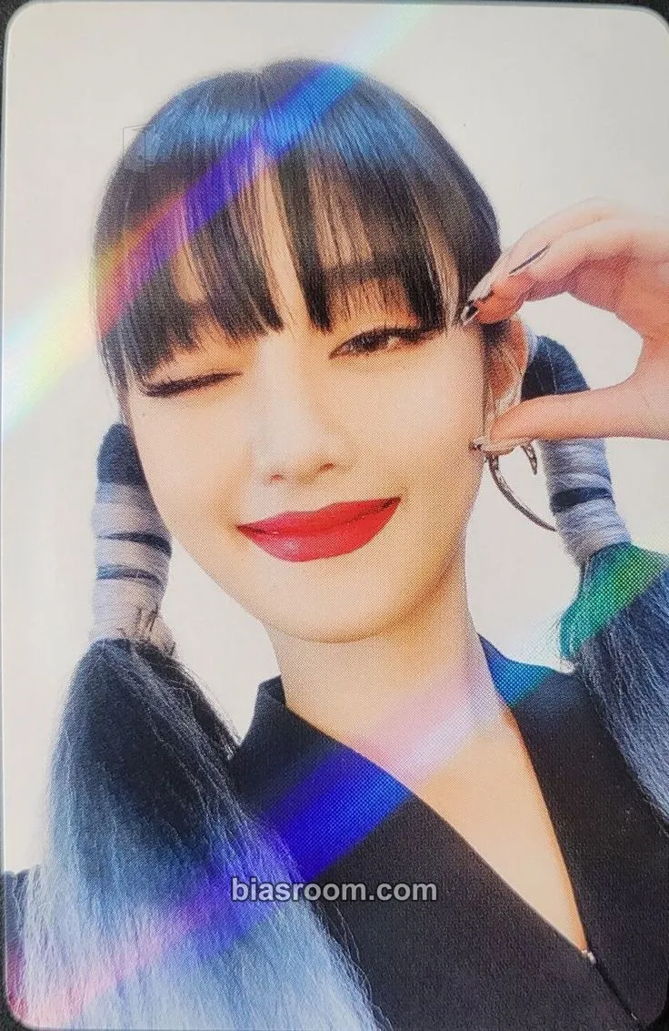 Minnie I Never Die Photocard - i-dle - i-dle K-pop photocard
