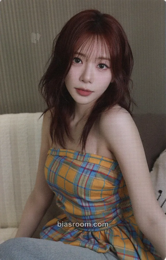 JiU Playlist #You are you Photocard - Dreamcatcher - Dreamcatcher K-pop photocard