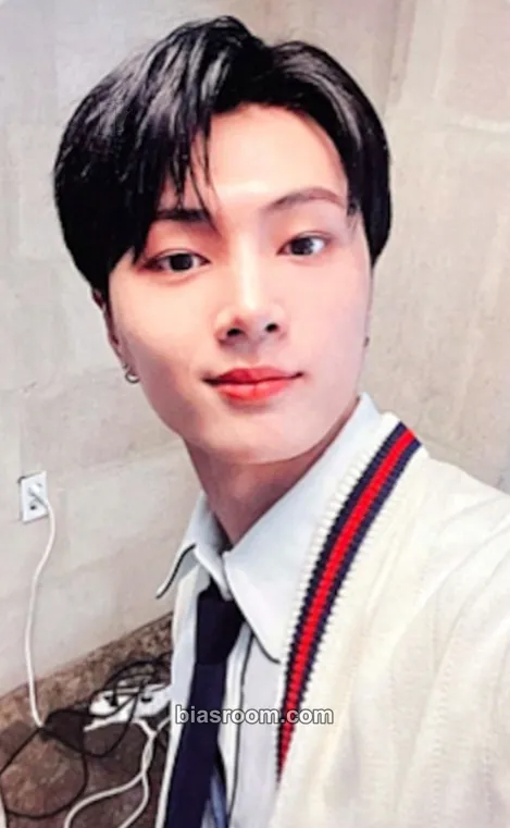 Jay PIECES OF MEMORIES & Memories : STEP 1 Photocard - ENHYPEN - ENHYPEN K-pop photocard