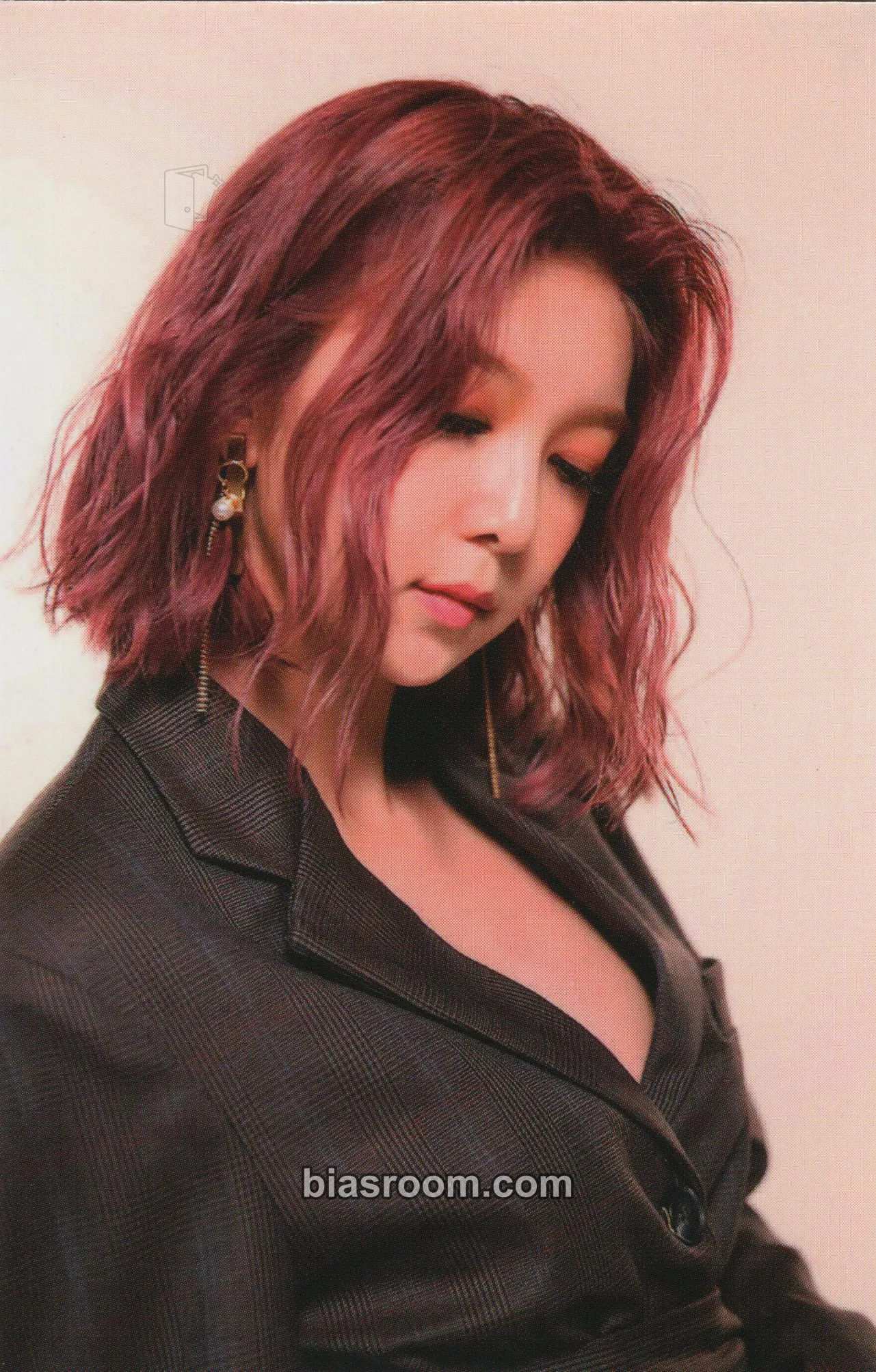 Dami Alone In The City Photocard - Dreamcatcher - Dreamcatcher K-pop photocard