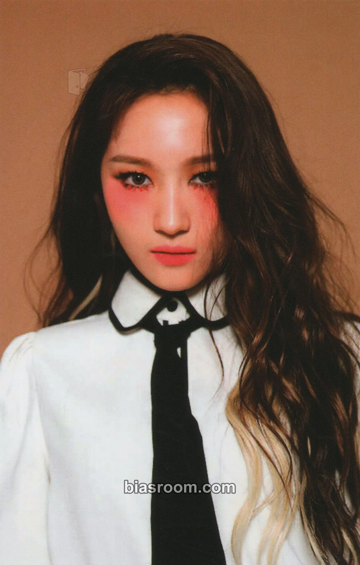 Siyeon Alone In The City Photocard - Dreamcatcher - Dreamcatcher K-pop photocard