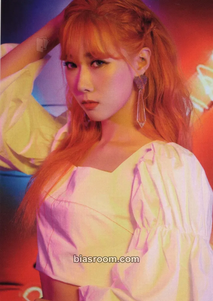 Handong Alone In The City Photocard - Dreamcatcher - Dreamcatcher K-pop photocard