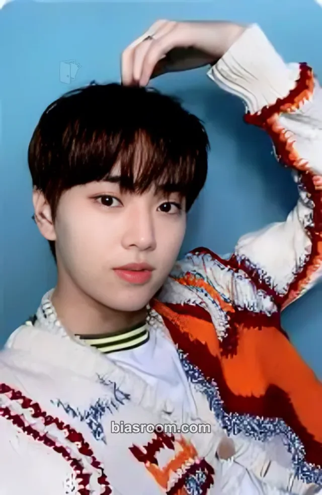Tempest - Eunchan - It’s ME, It’s WE Album it's we version album photocard holographic (hologram)