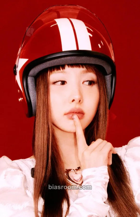 Nayeon STRATEGY Photocard - TWICE - TWICE K-pop photocard