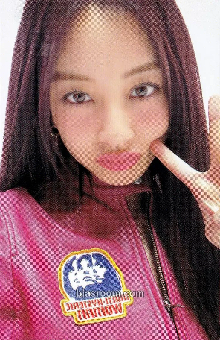 Jihyo STRATEGY Photocard - TWICE - TWICE K-pop photocard