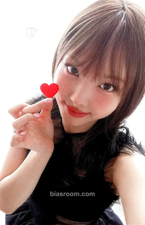 Nayeon STRATEGY Photocard - TWICE - TWICE K-pop photocard