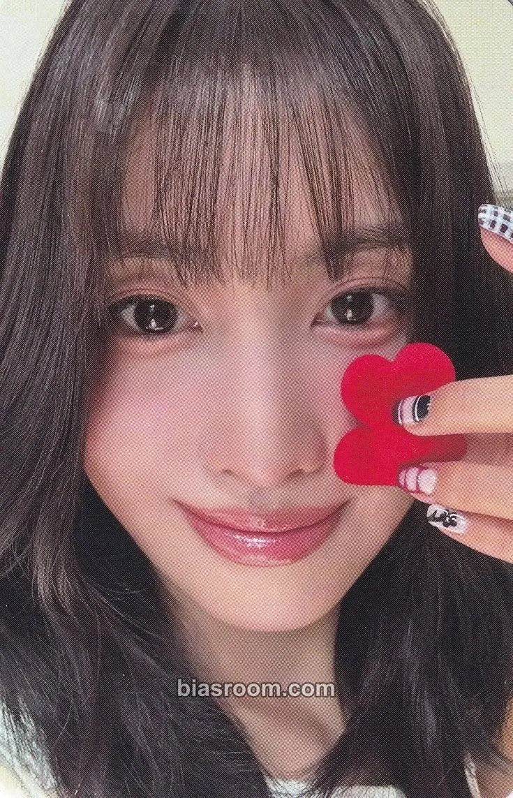 Momo STRATEGY Photocard - TWICE - TWICE K-pop photocard