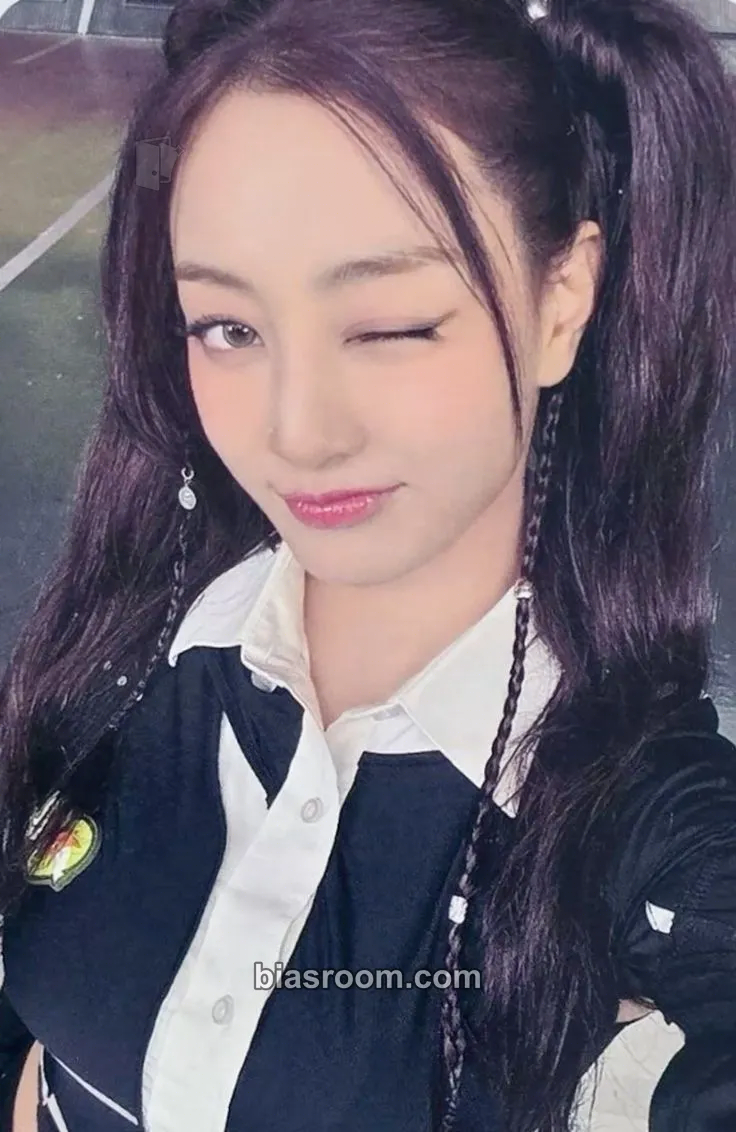 Jihyo STRATEGY Photocard - TWICE - TWICE K-pop photocard