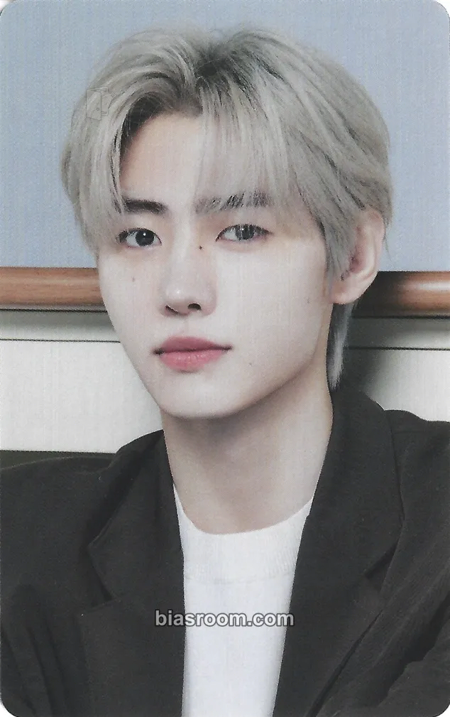 Sunghoon 2022 GGU GGU Package Photocard - ENHYPEN - ENHYPEN K-pop photocard