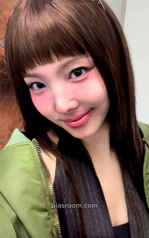 Nayeon STRATEGY Photocard - TWICE - TWICE K-pop photocard