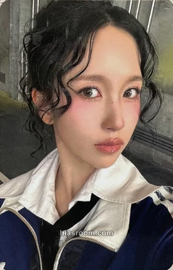 Mina STRATEGY Photocard - TWICE - TWICE K-pop photocard