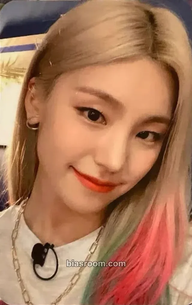 ITZY - Yeji - NOT SHY Album subk shop video call round 1 winner benefit