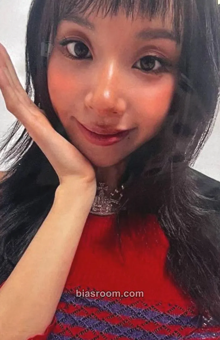 Chaeyoung STRATEGY Photocard - TWICE - TWICE K-pop photocard