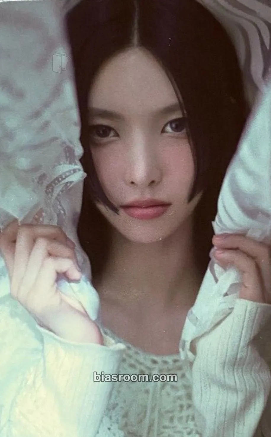 Yunah SUPER REAL ME Photocard - ILLIT - ILLIT K-pop photocard
