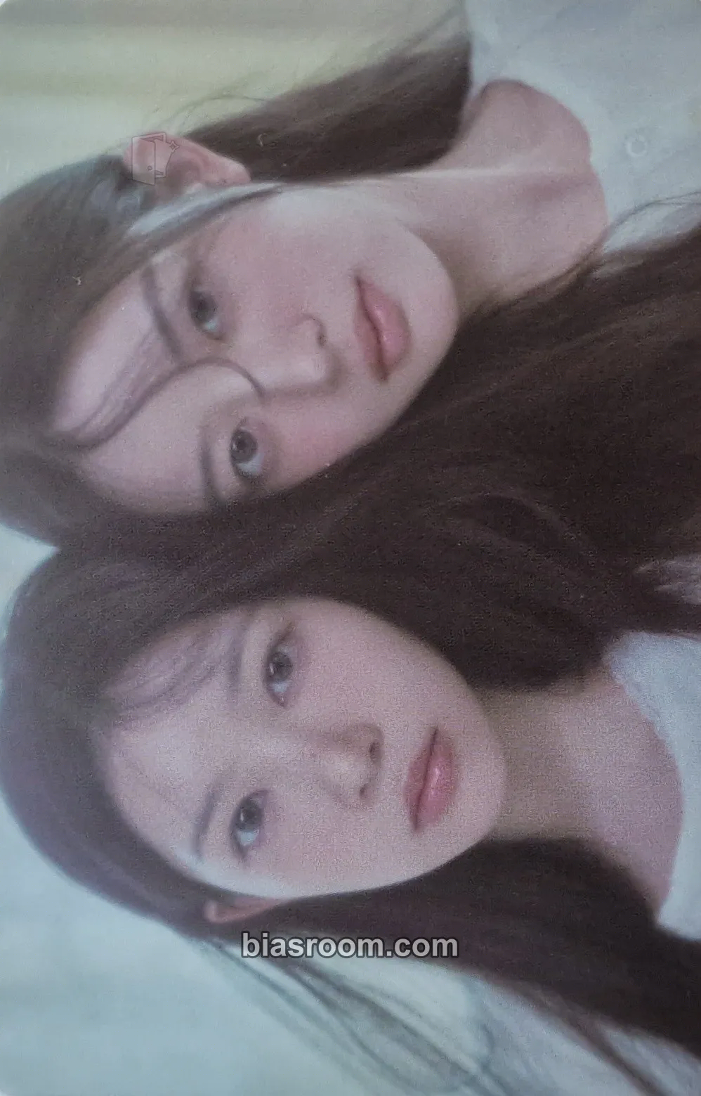 SUPER REAL ME Photocard - ILLIT - ILLIT K-pop photocard
