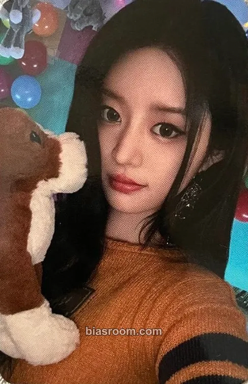 Minju SUPER REAL ME Photocard - ILLIT - ILLIT K-pop photocard
