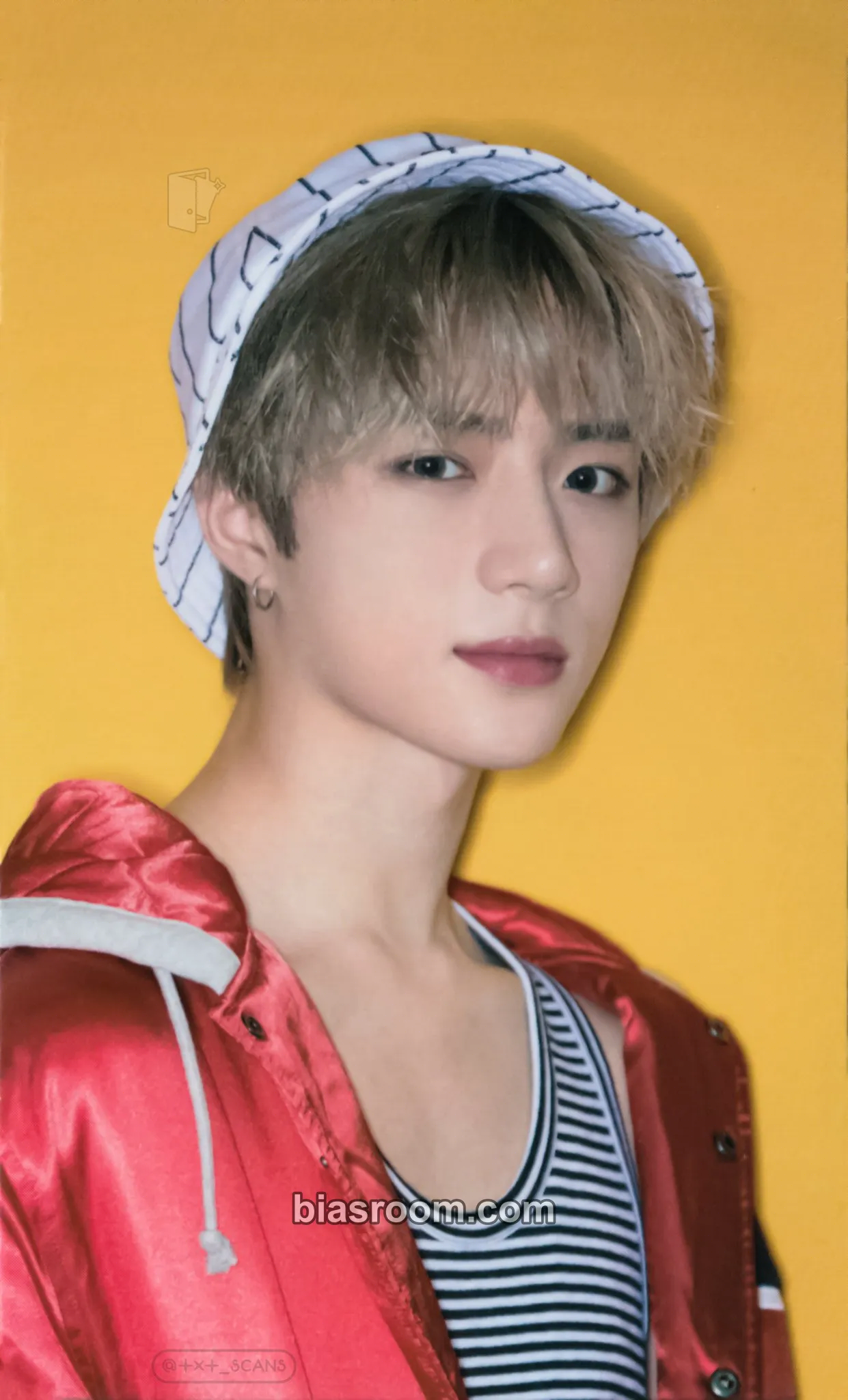 Beomgyu Magic Hour Photocard - TOMORROW X TOGETHER - TOMORROW X TOGETHER K-pop photocard